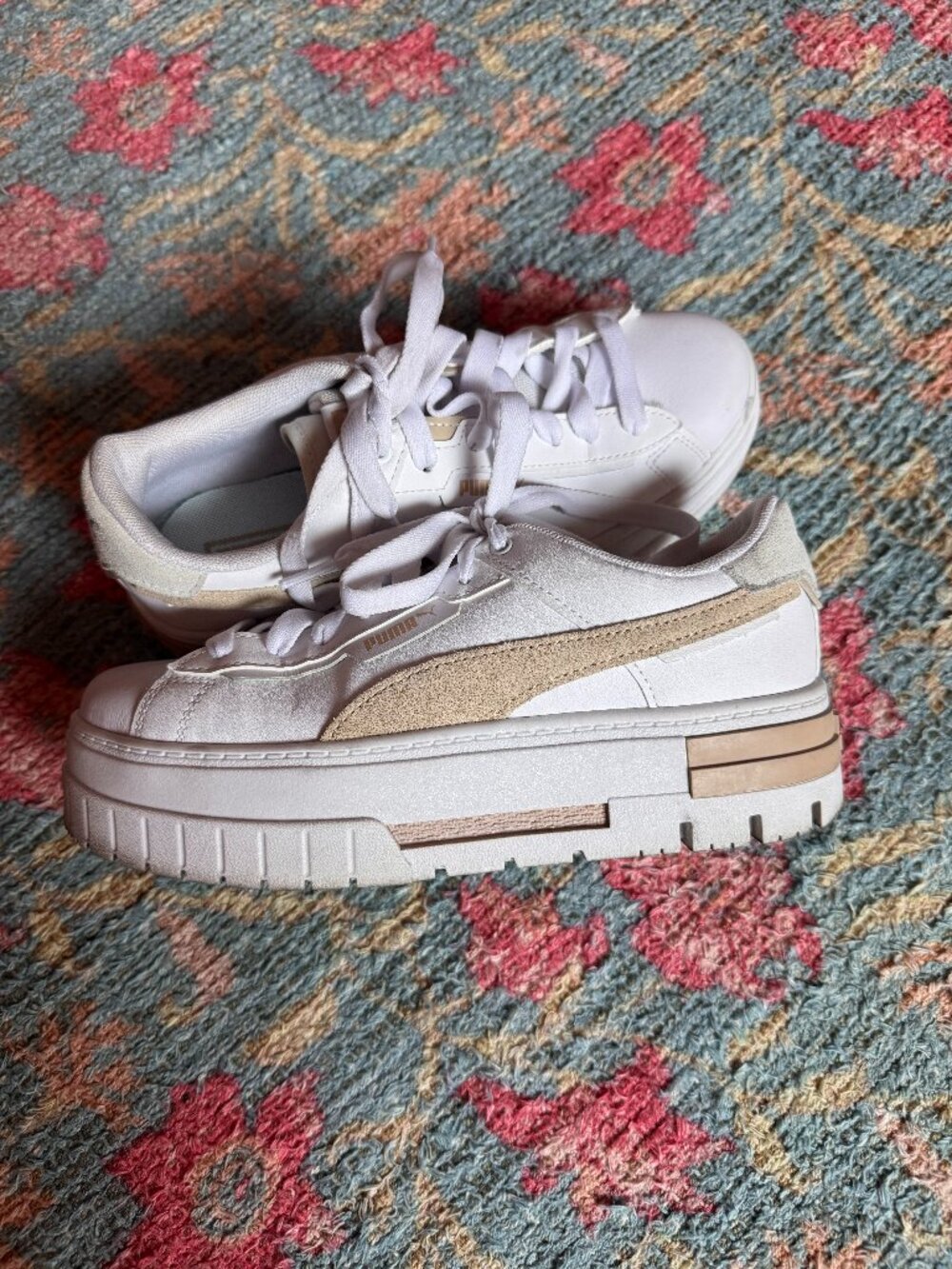 Puma Mayze Stack platform sneakers white/beige size 8